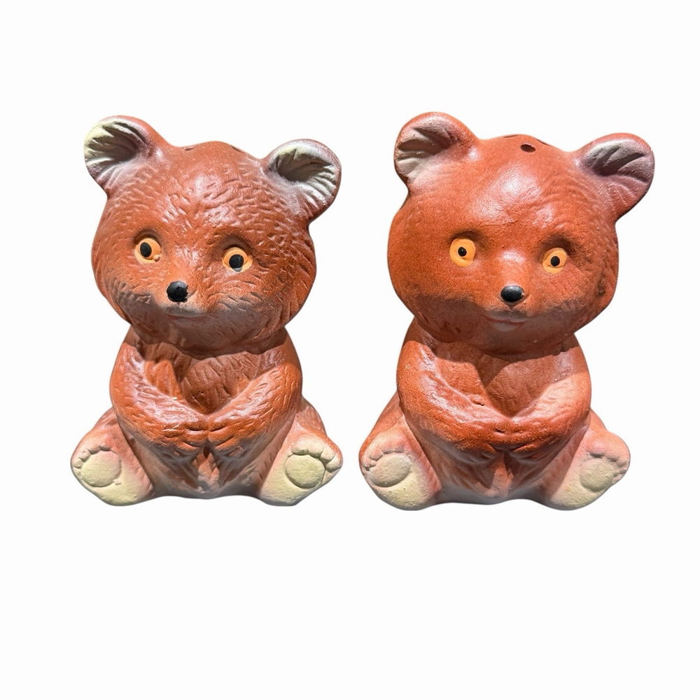 Vintage Chalkware Bear Cubs Salt & Pepper Shakers Teddy Bears Made In Taiwan